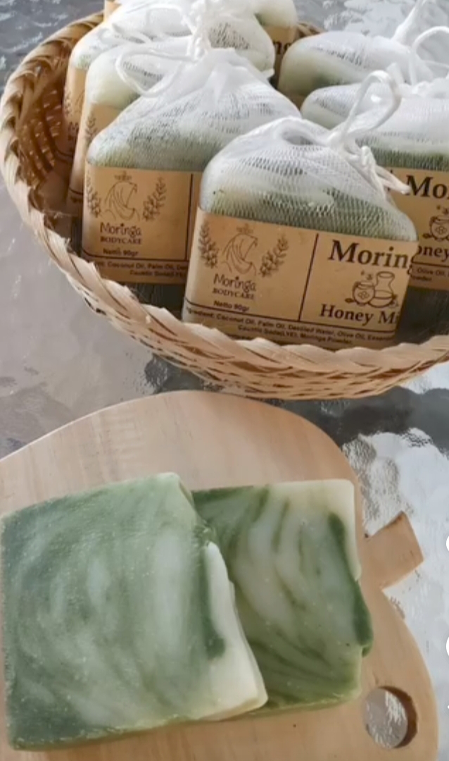 Sabun Moringa Honey Milk