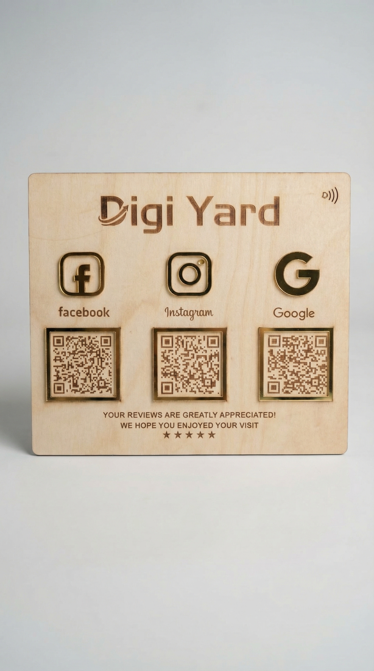 Social Media 3 QR Stand