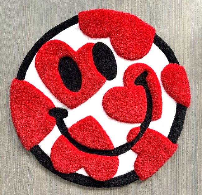 ❤️ Love Smile – Hand-Tufted Rug