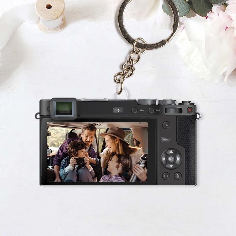 Personalized Digital Camera Keychain, Custom Photo Keychain, Phone Camera Keyring, Family Friendship Marriage Moments Custom Gift