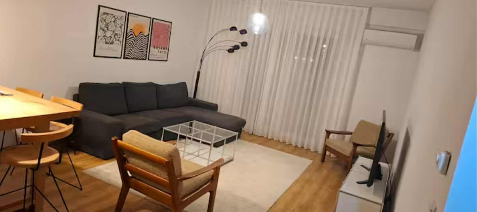 Luxury apartment for rent at Film City