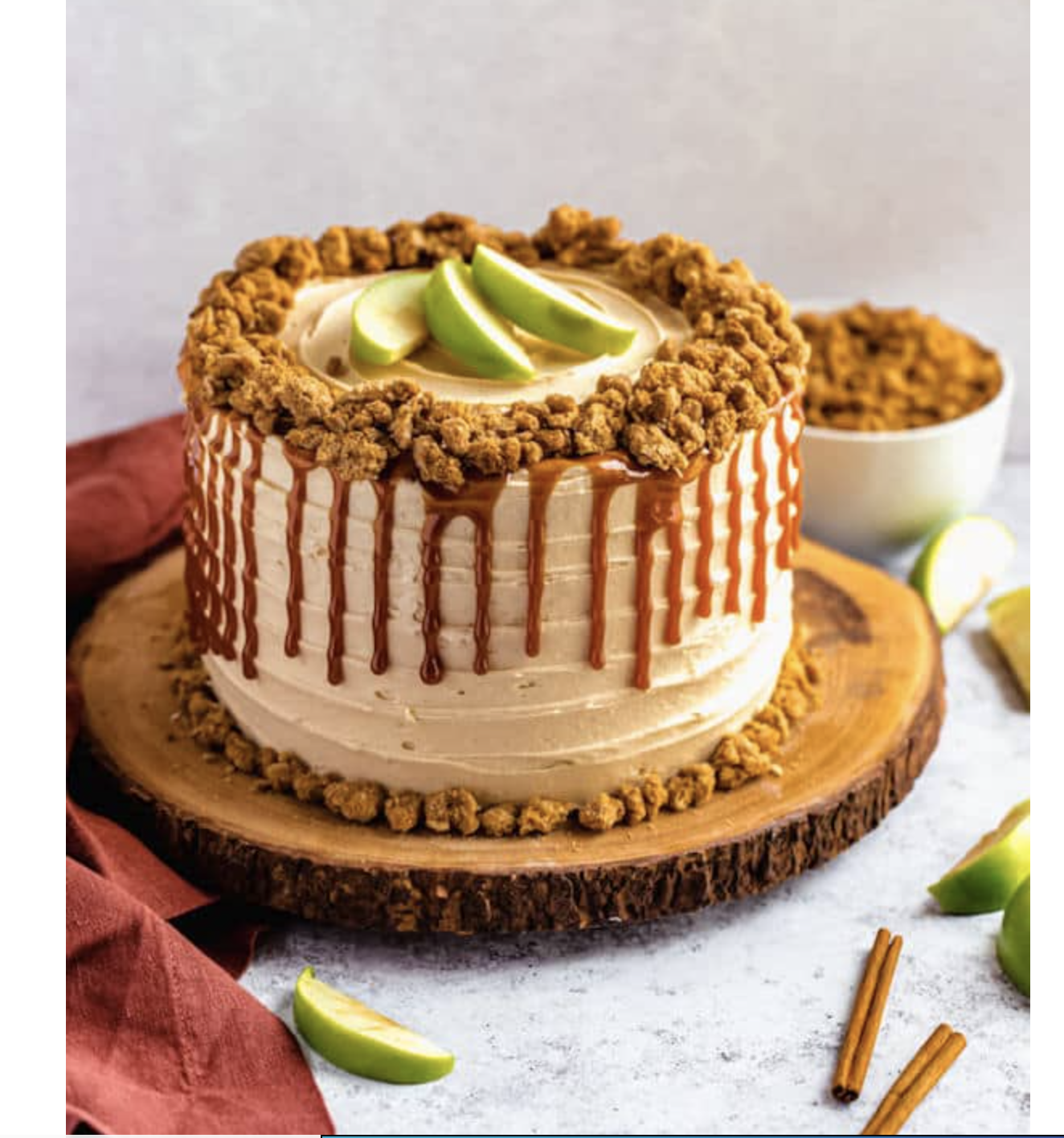 Caramel Apple Crumble Cake