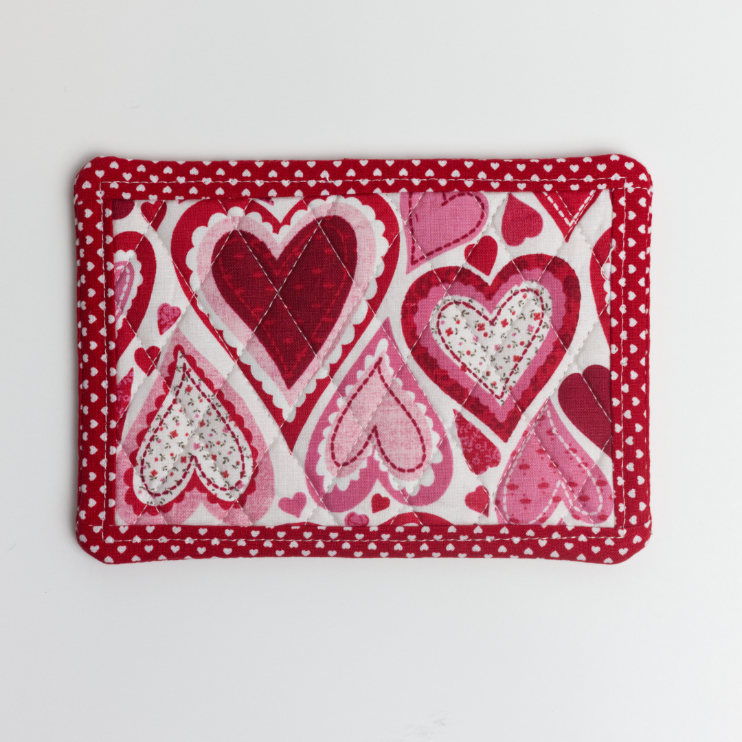 Mug Rug Hearts w/Mini Heart Border, Cross Pattern