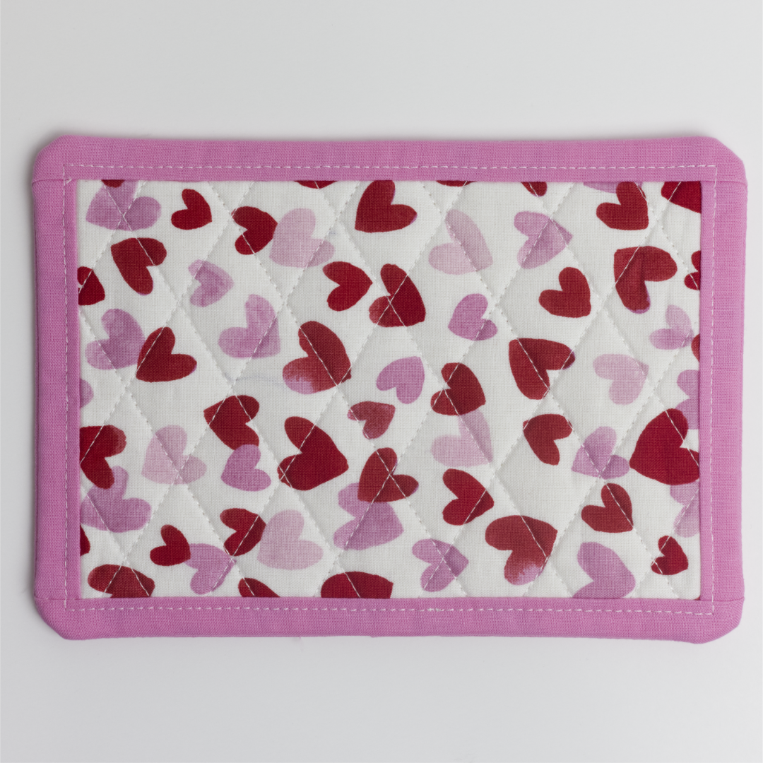 Mug Rug Heart Pink/Red Cross Pattern