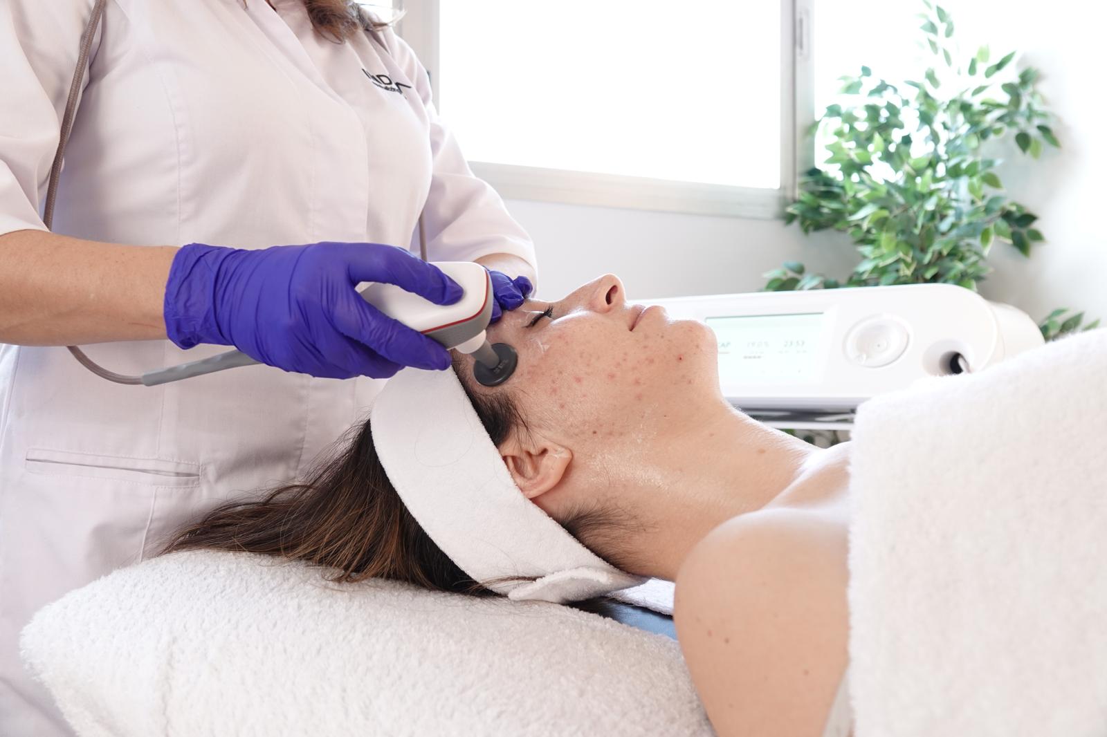 Indiba Facial · Reafirmación & Glow