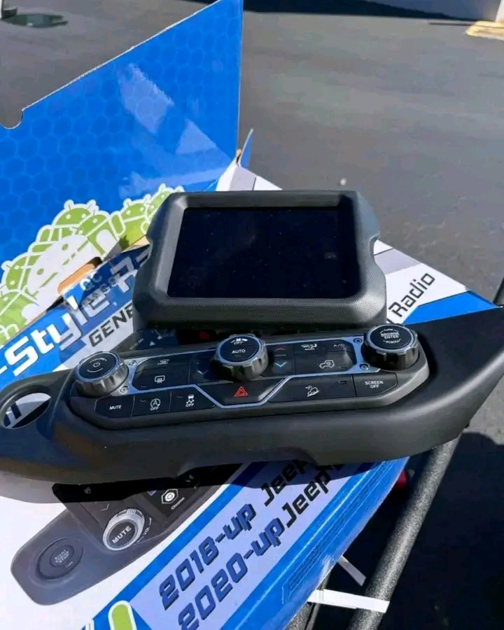 2018-2023 Jeep Wrangler JL / Gladiator JT (20-25) Linkswell T-Style Aftermarket Radio And Infotainment System. 