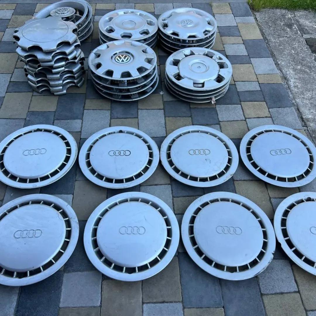 Audi original wheel cap