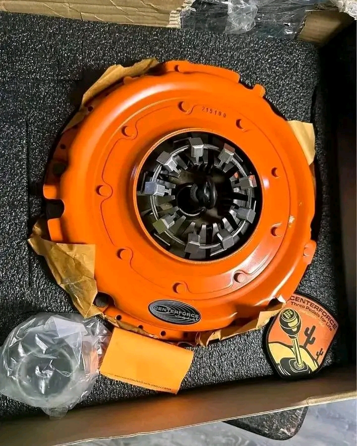Centerforce Dual friction Clutch & flywheel kit Jeep Wrangler 2012-2018 Fits both 2 door and 4 door 3.6 liter engine with 6speed manual transmissions