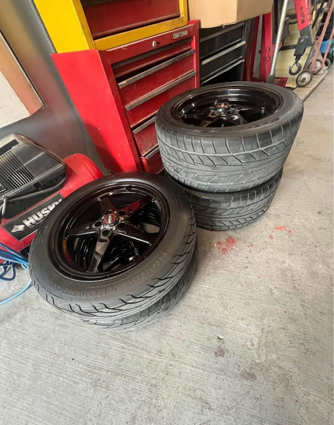 Mustang race star wheels 