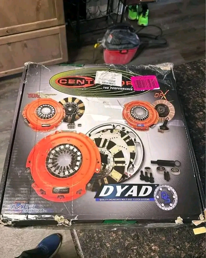 Centerforce Dual friction Clutch & flywheel kit Jeep Wrangler 2012-2018 Fits both 2 door and 4 door 3.6 liter engine with 6speed manual transmissions