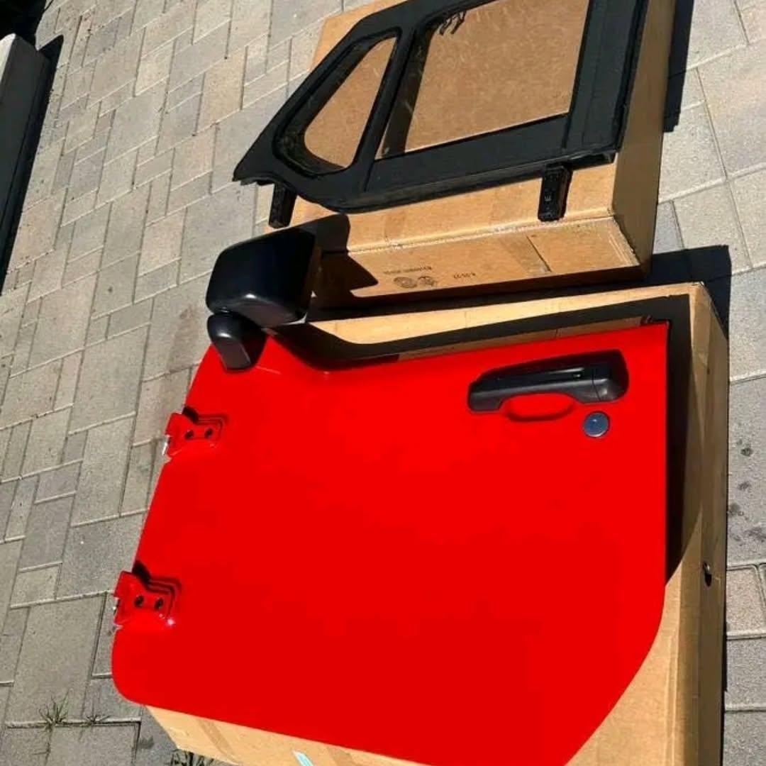 2018-2025 Jeep Wrangler/ Gladiator oem half doors