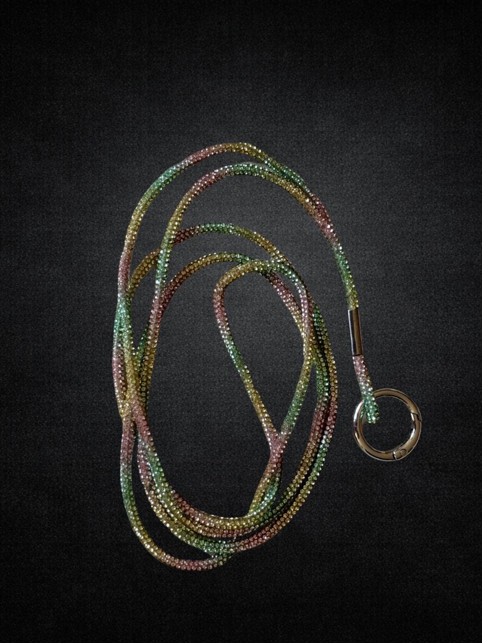 Correa / lanyard con strass — Colección Sumud