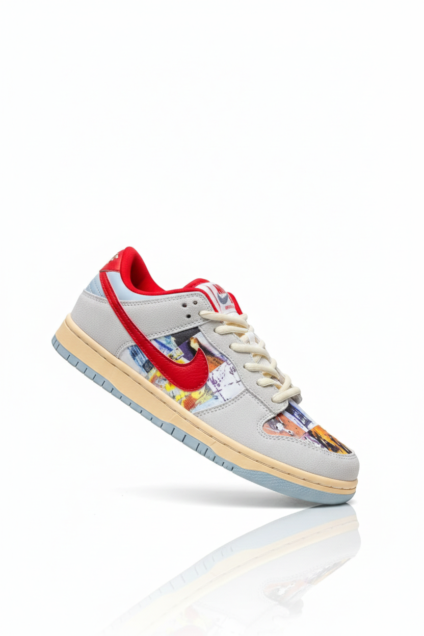 Nike SB Dunk Low "Paris"