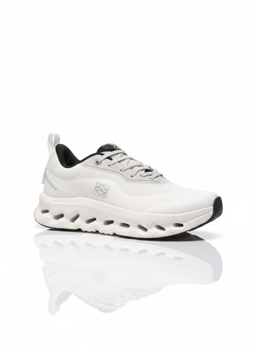 ON x Loewe Cloudtilt