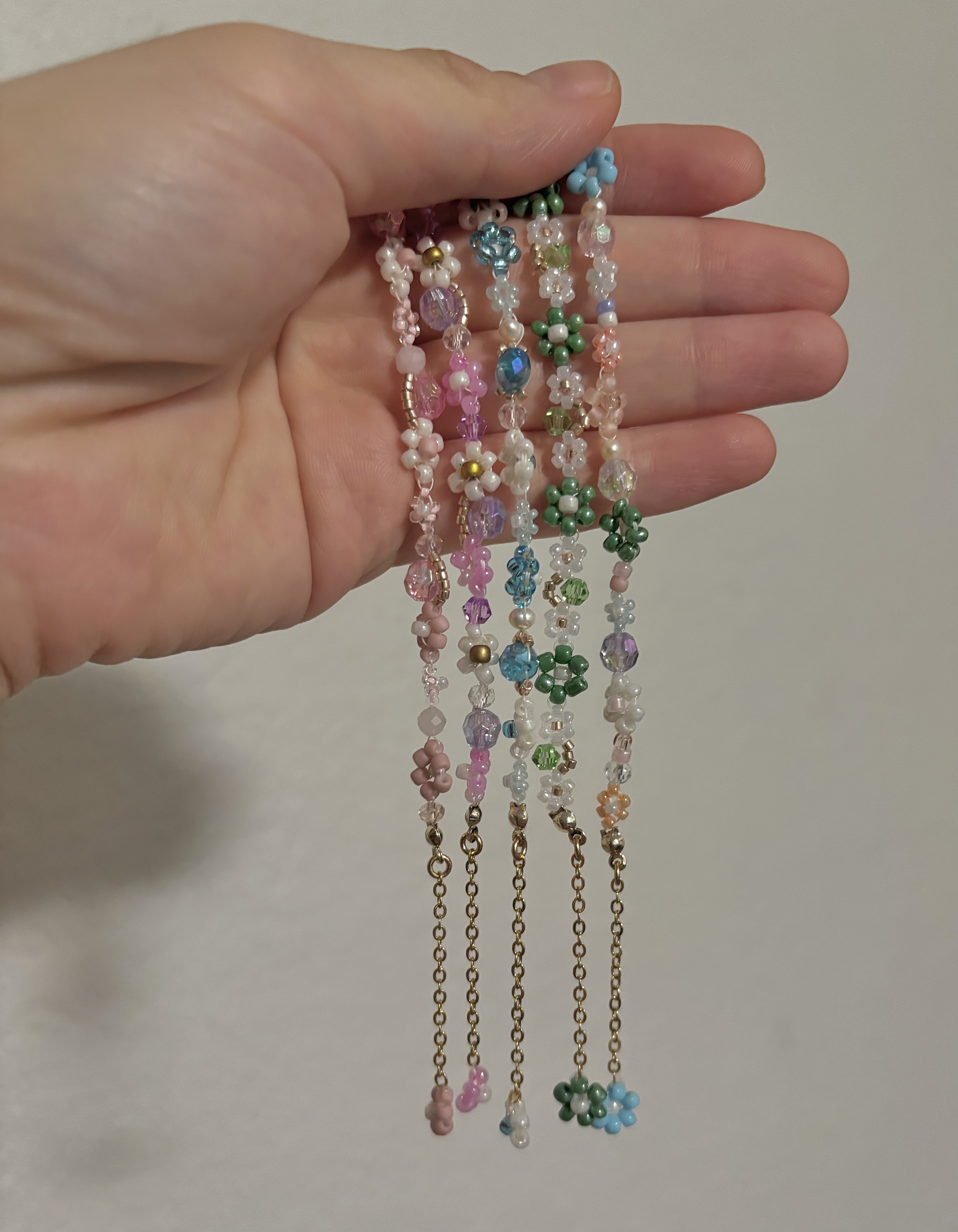 Handmade Blue Daisy Flower Beaded Bracelet