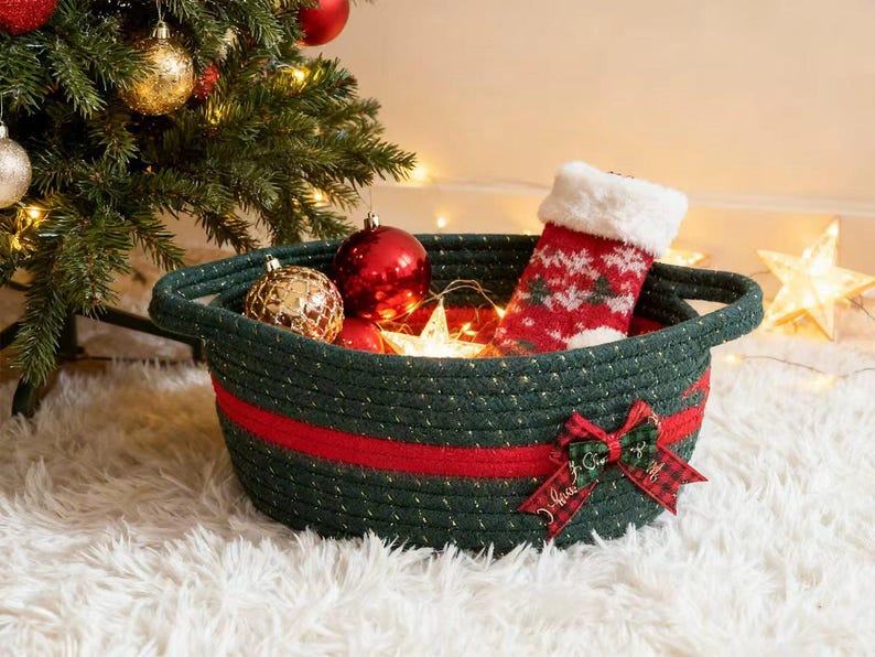 Handmade Christmas Cotton Rope Basket Š Holiday Decoration