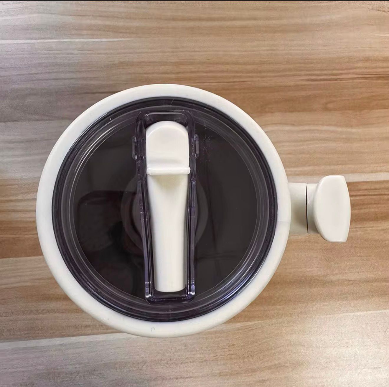 Taza térmica con tapa hermética 