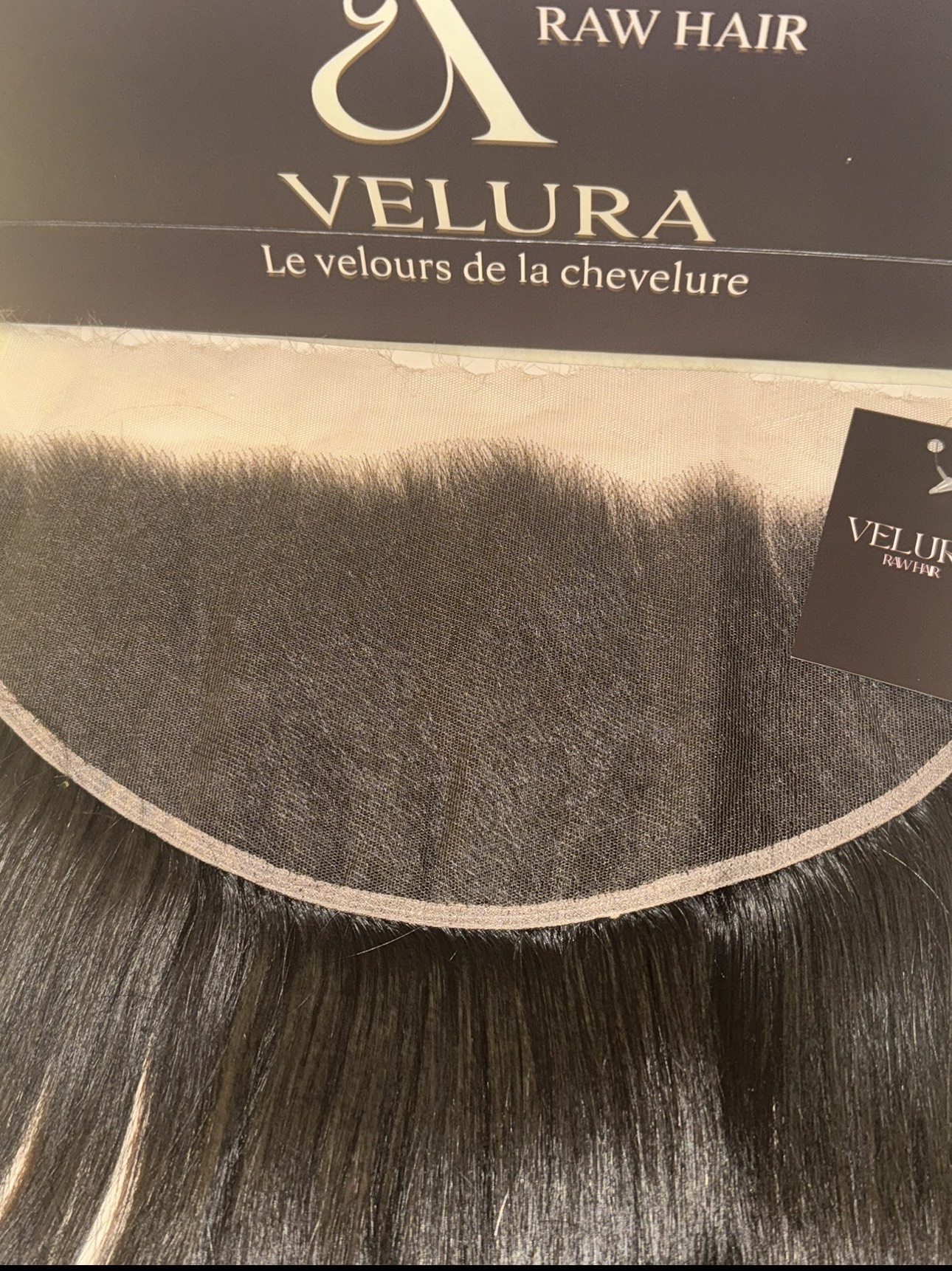 Raw lace frontal HD : haute définition