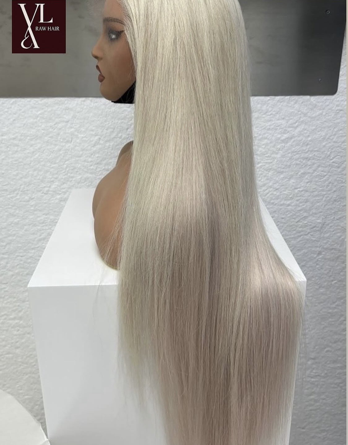 VLA Wigs Honey Blond color