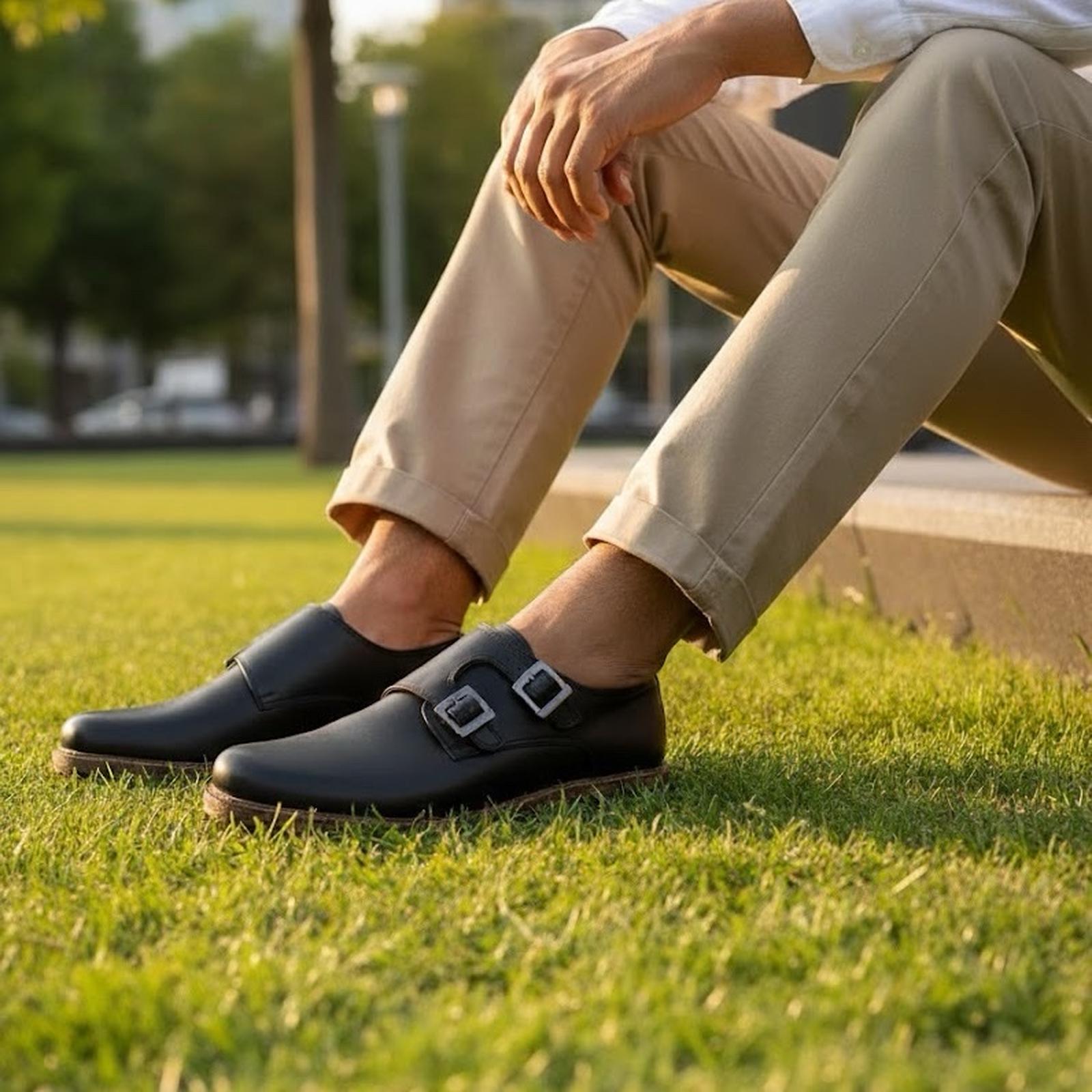 Toba sepatu Monk Strap dari Bajalan