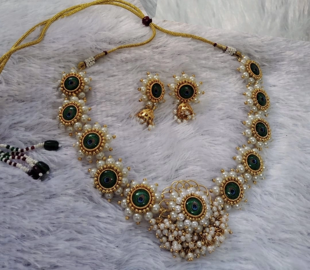 Mor Pankh Necklace – Medium Size: Regal Peacock Ensemble