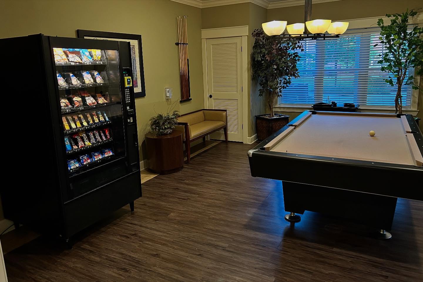 Schedule Your Free Vending Machine Consultation in Newnan, GA & Surrounding Areas