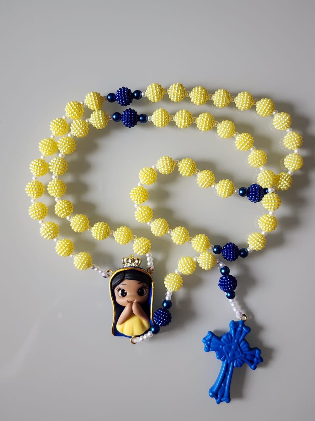 Terço biscuit Nossa Senhora Aparecida