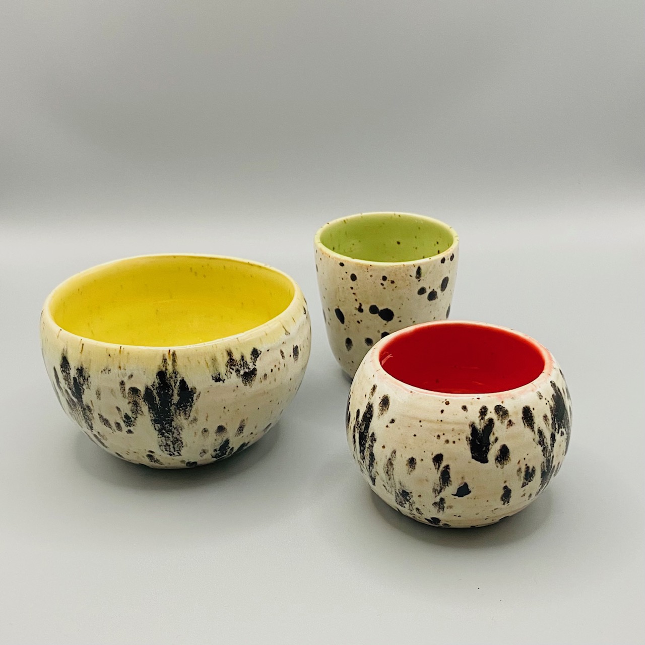 Kleine Keramikschale