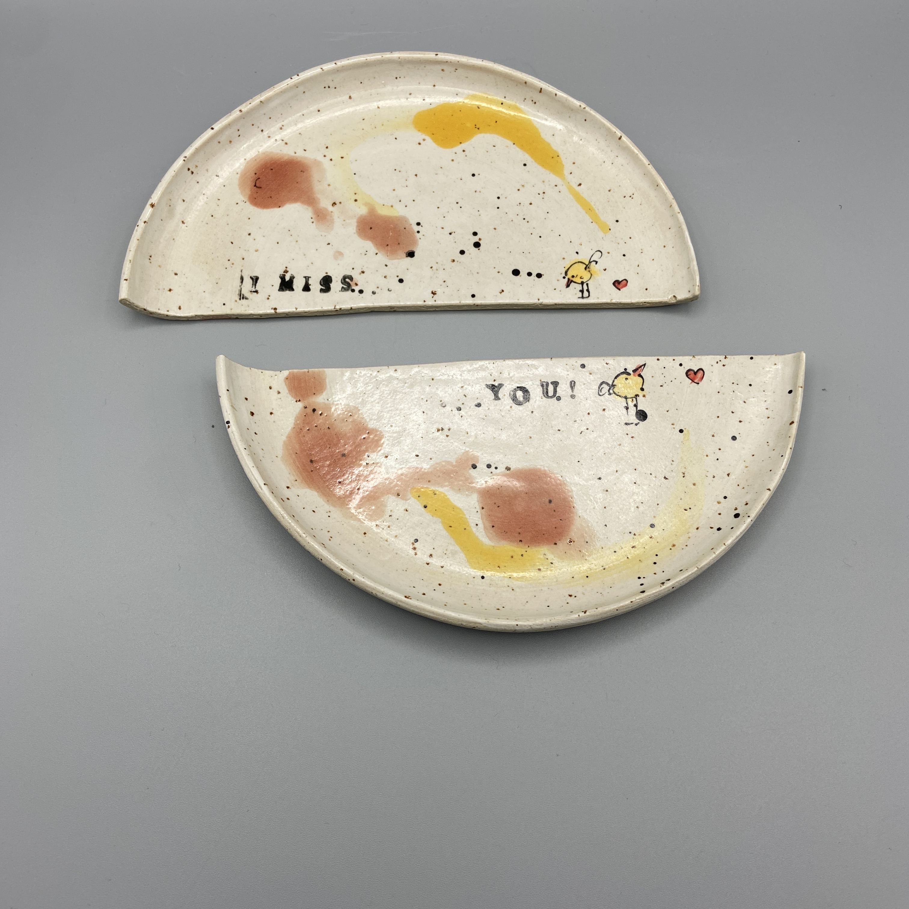 Zerbrochener Teller "I MISS YOU"