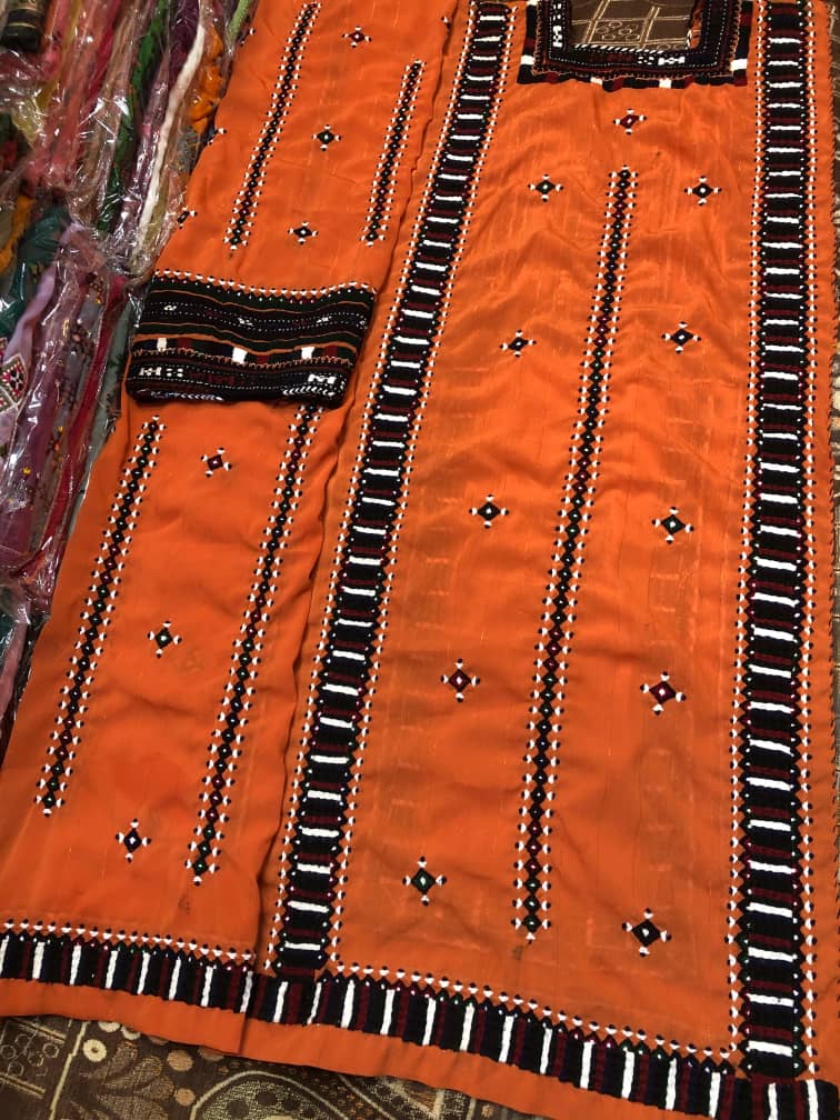 Amber Signature Doch