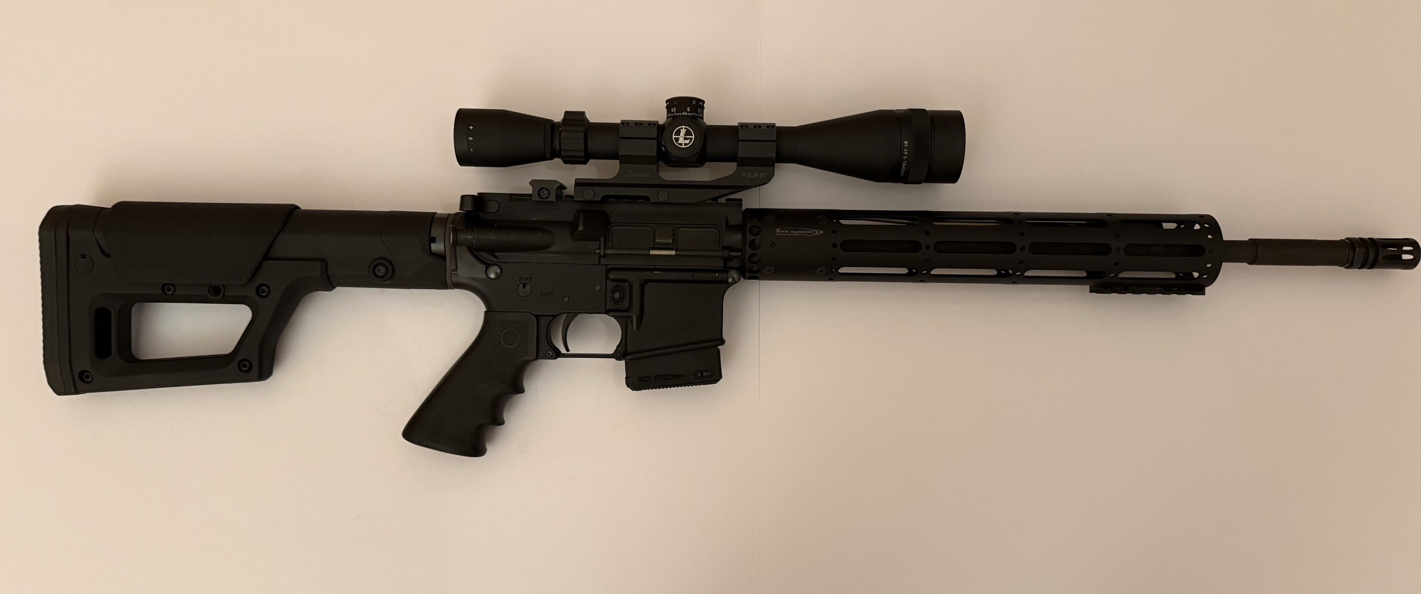 Paket Langwaffen 2 Zielfernrohr und Bipod, 100 m, Termine bitte über Kontakt abstimmen 