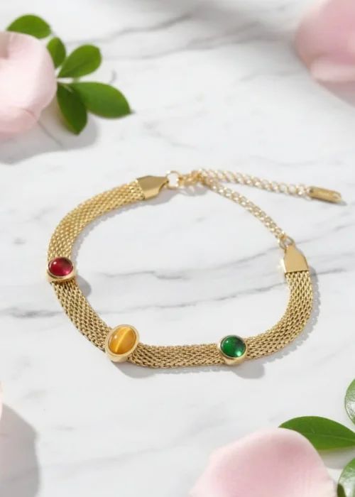 Elegant  3 Stone Gold Mesh Bracelet