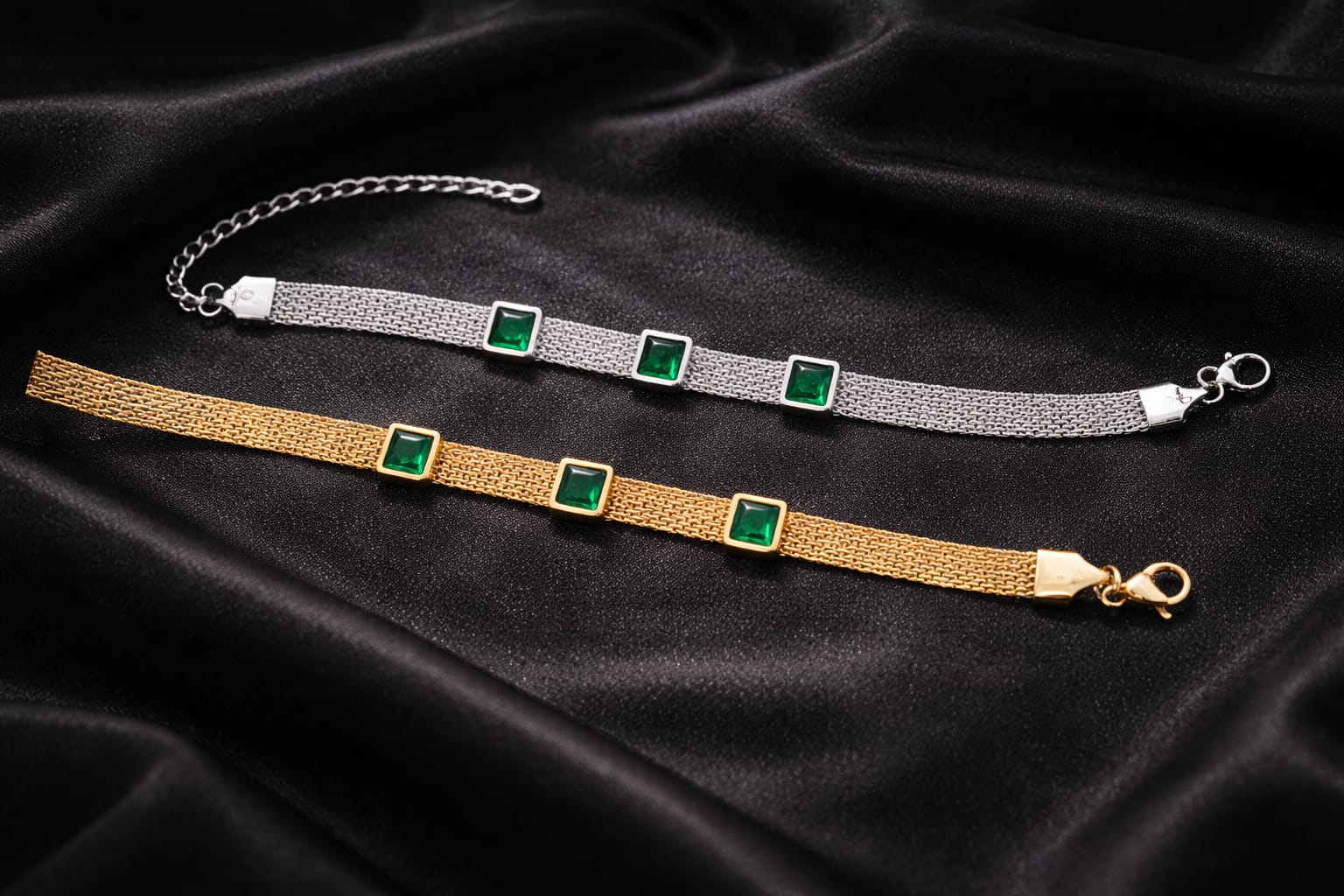 Elegant Bracelet with Green Stones