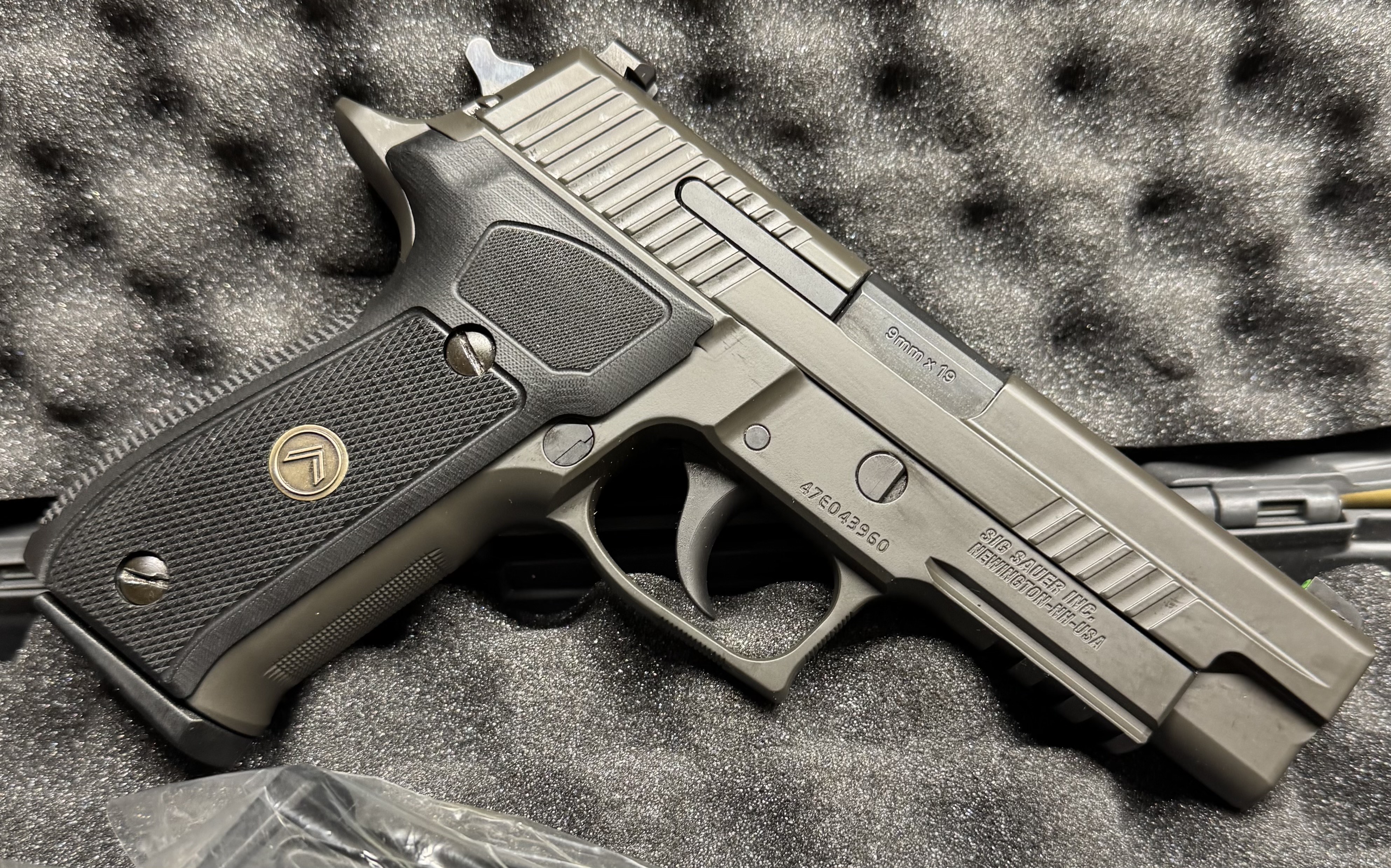 SIG Sauer P226 Legion