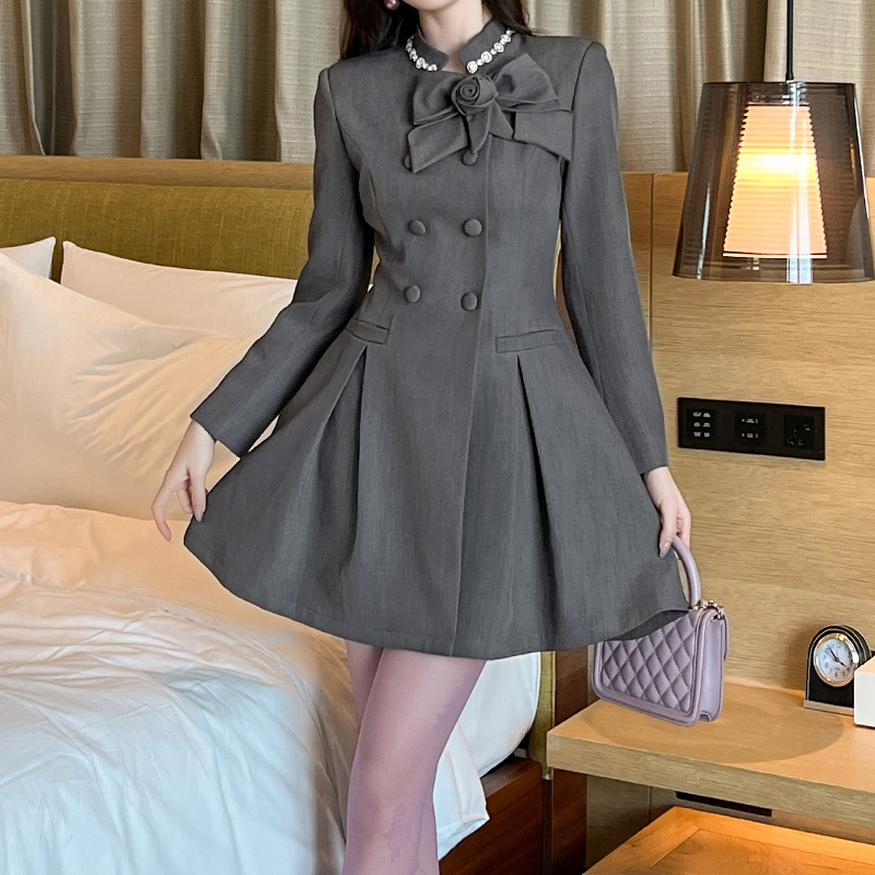 Elegant Grey Bow Dress