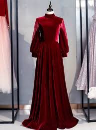 Elegant Burgundy Velvet Maxi Dress