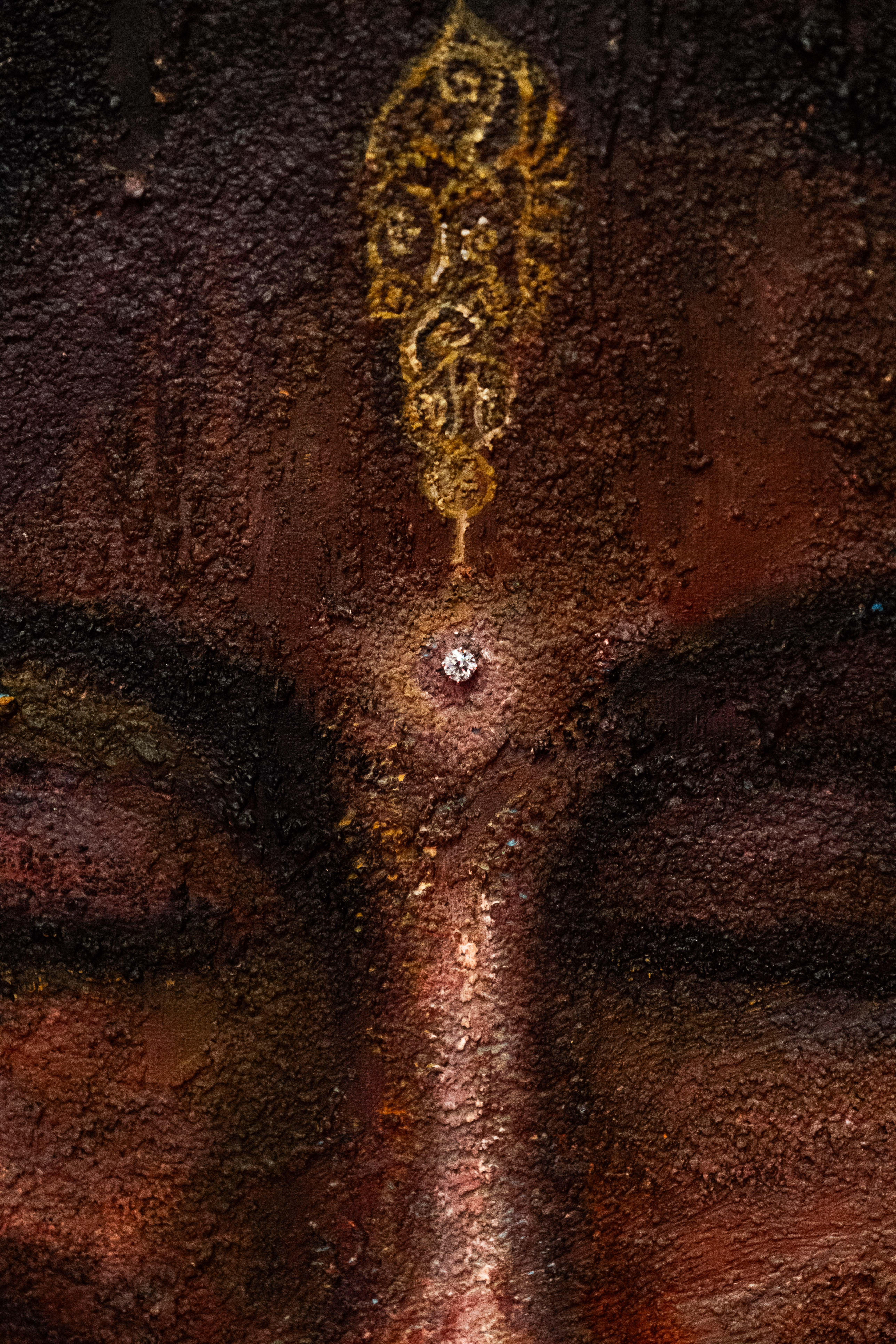 She Who Carries The Light