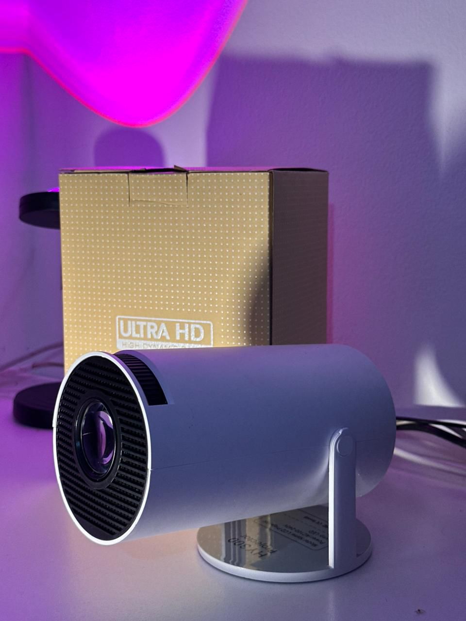 🎬 MINI PROYECTOR CINE EN CASA – 130”