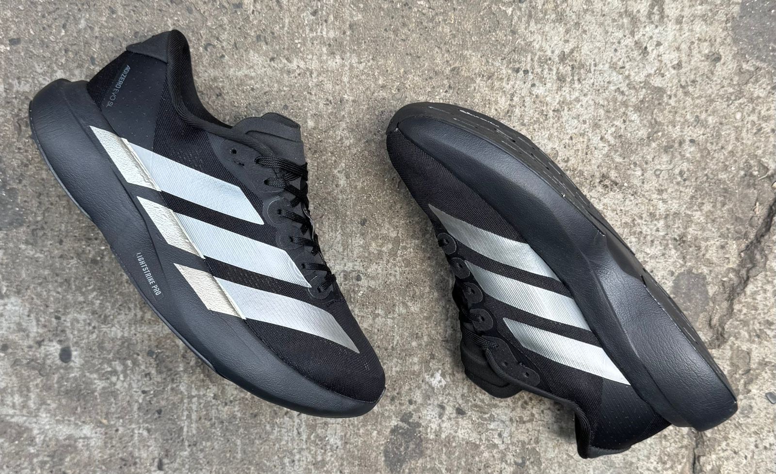 Zapatillas deportivas negras