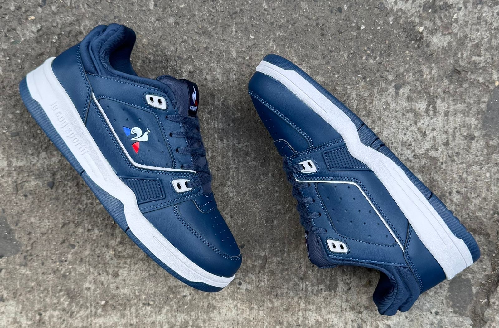 Zapatillas deportivas azules