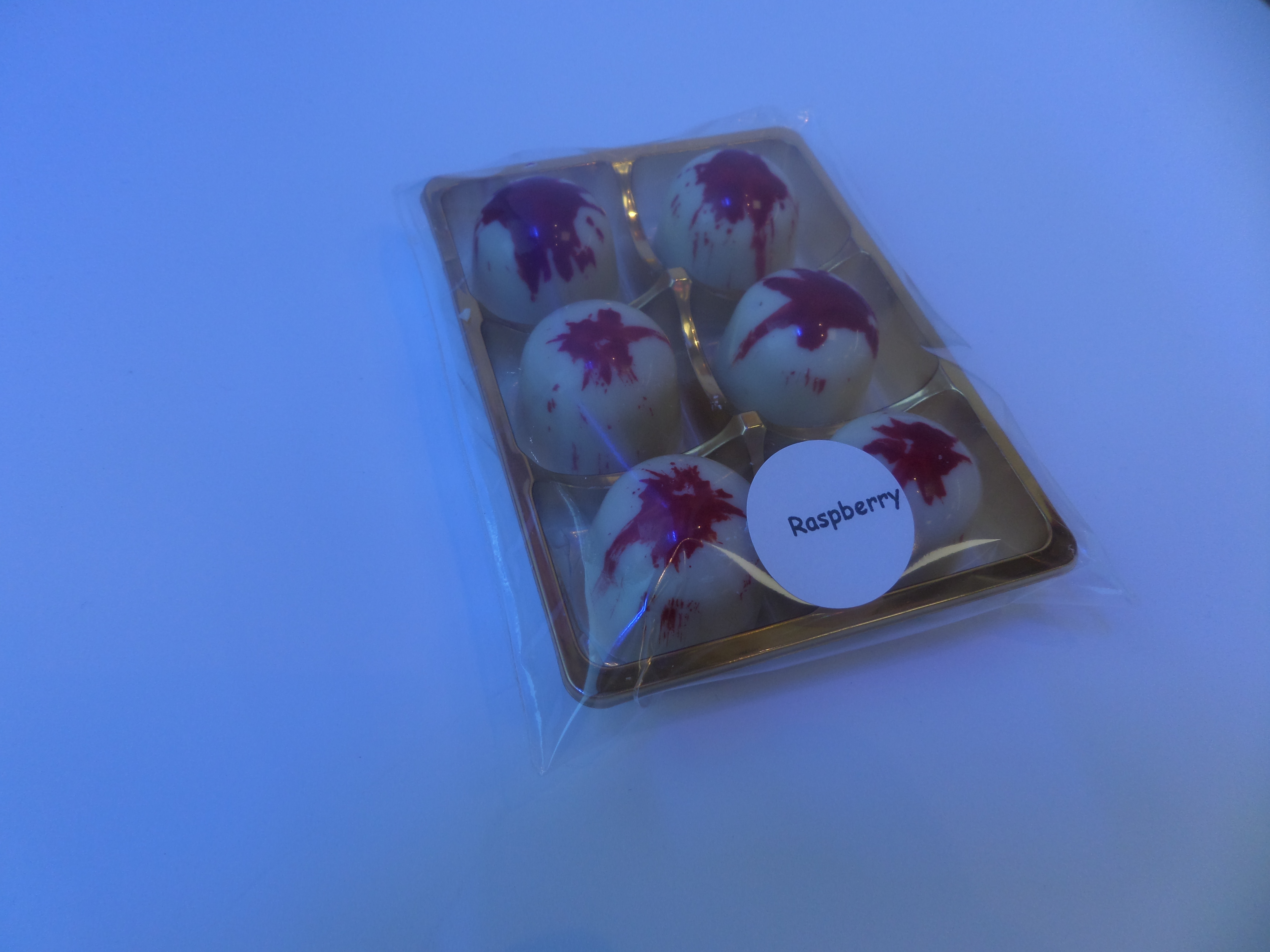 White Chocolate & Raspberry Bon Bons