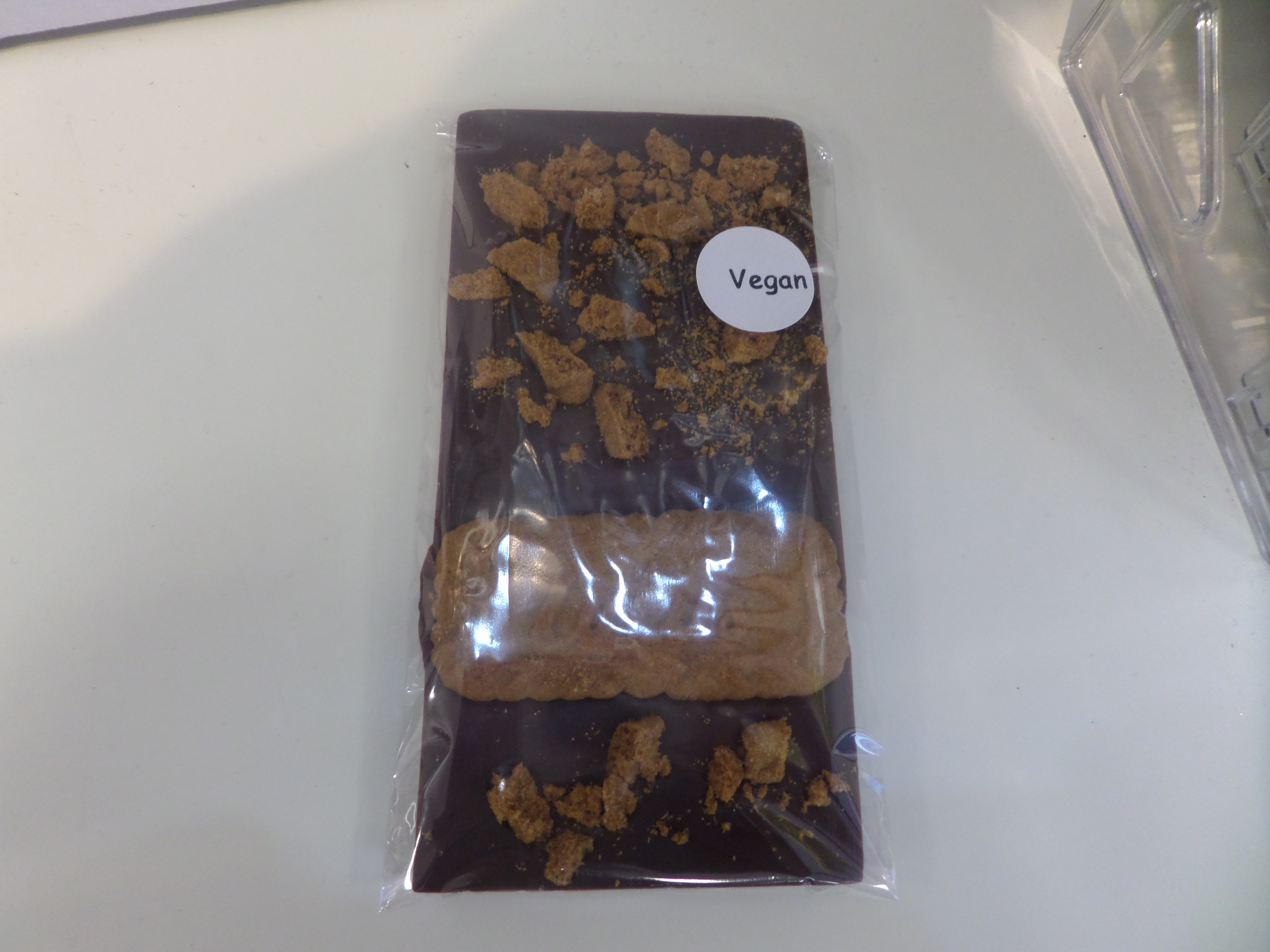 Vegan Chocolate Bar with Biscoff Cookie Topping