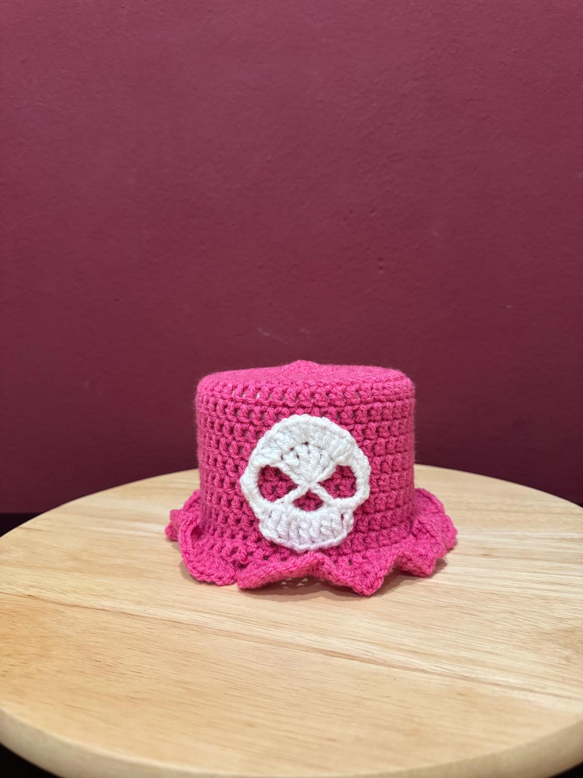 Klorollenhut - Totenkopf - coole WC-Deko, gehäkelt & handmade