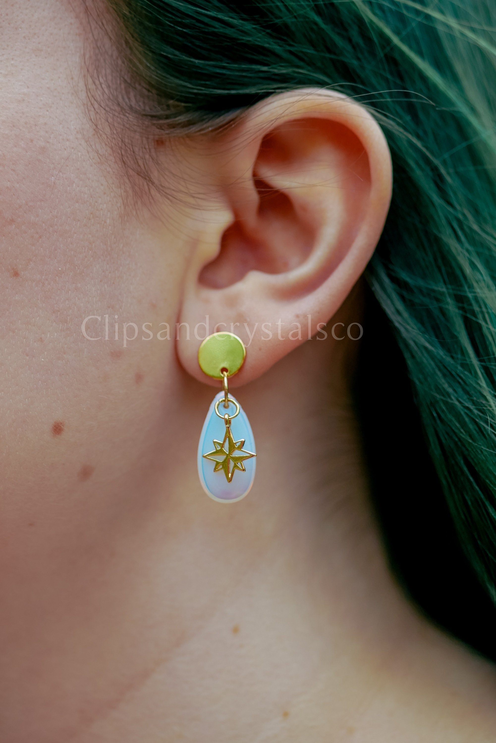 Gold Star Teardrop Earrings
