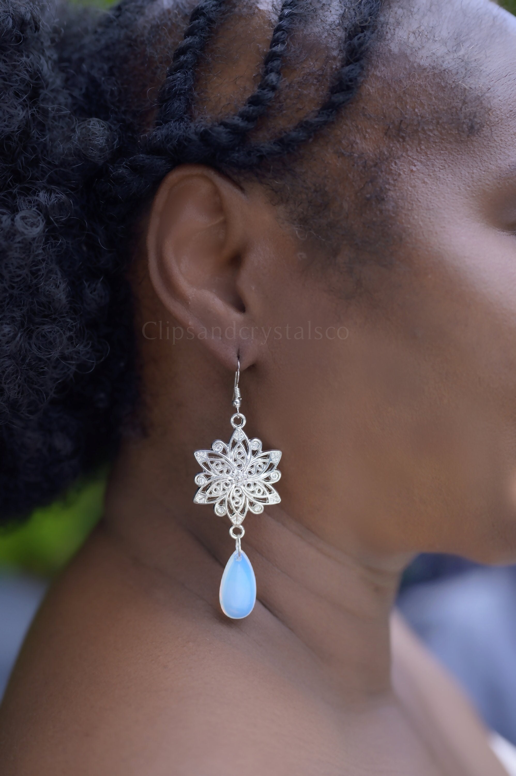 Silver Vintage Style Crystal Flower Earrings