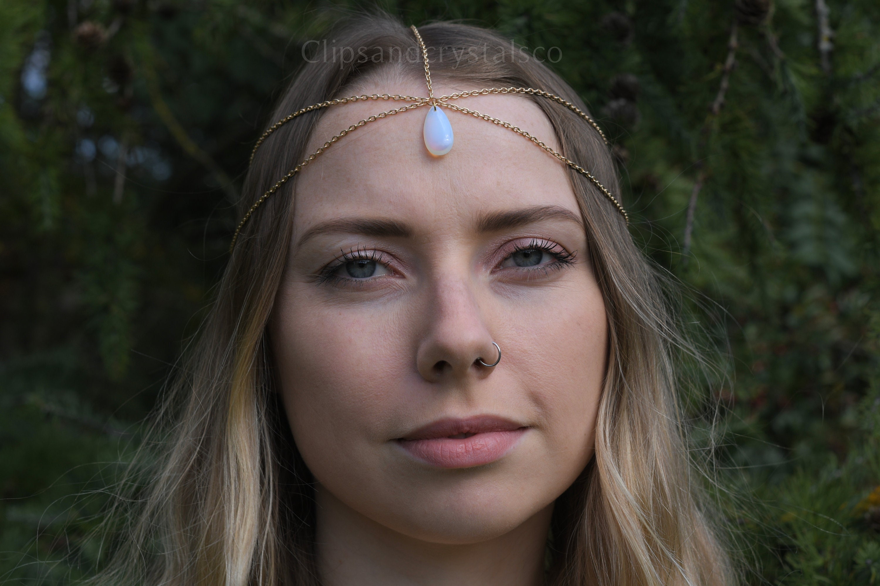 Crystal Teardrop Head Chain In White, Pink Or Purple