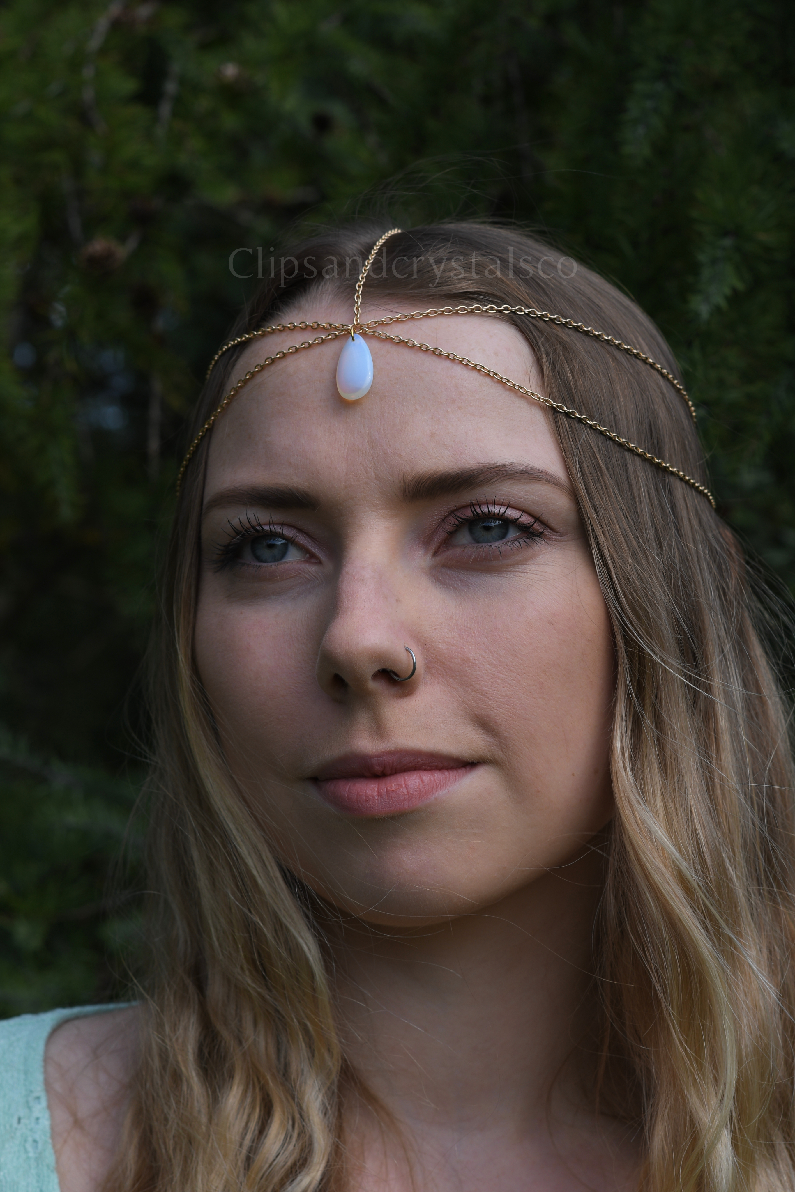 Crystal Teardrop Head Chain In White, Pink Or Purple
