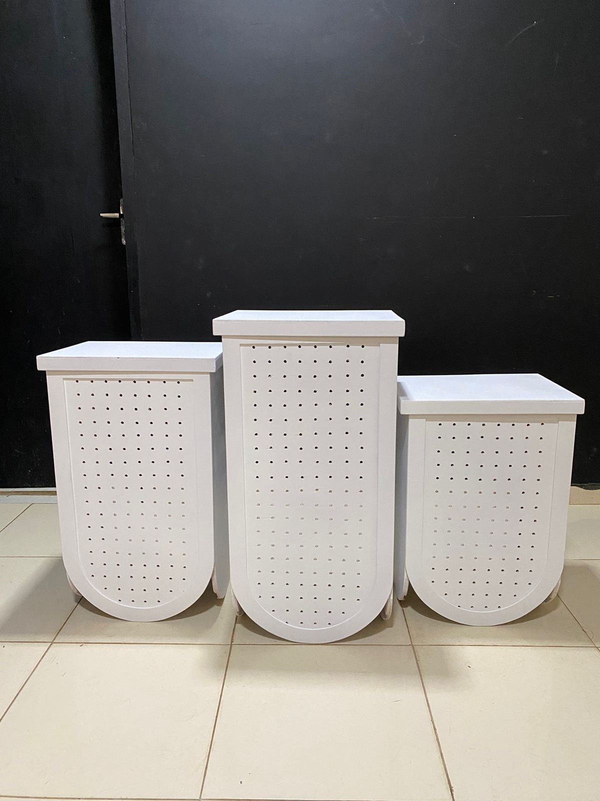 Trio de mesa de madera 