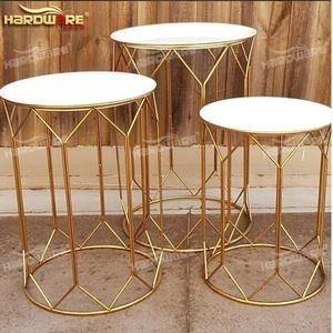 Trio de mesas romboide