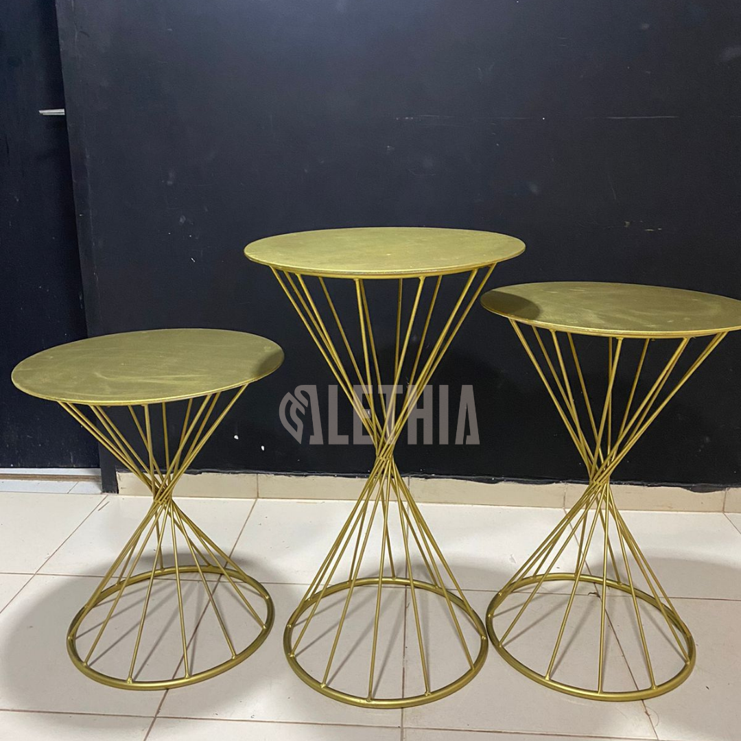 Trio de mesas metalicas reloj de arena